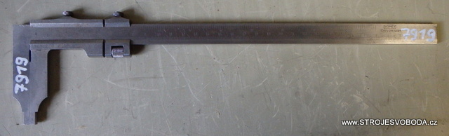 Posuvka 0-250mm (07919 (1).JPG)